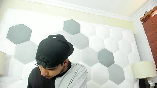 Axel_Forte Chat XXX in diretta