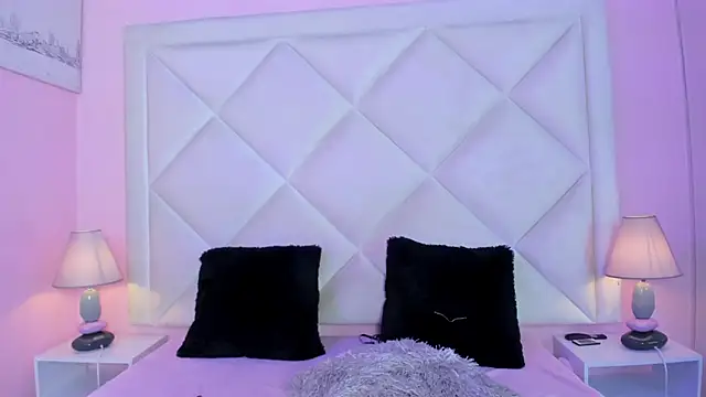 Miaa_Smithh__ 即時 XXX 聊天