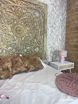 CharlothMavis – webcam-show