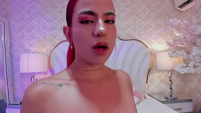 KatyaJackson Adlı Modelin Canlı XXX Sohbeti