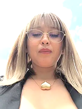 Katy__A Chat XXX in diretta