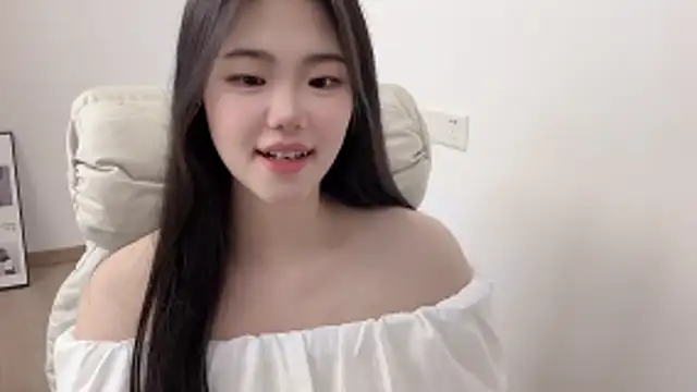 suki-1 即時 XXX 聊天