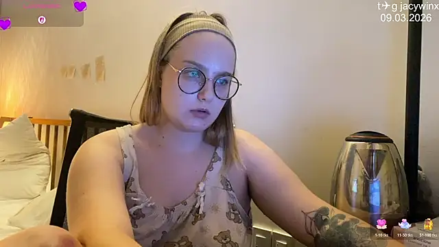 Онлайн чат XXX JacyWinslat