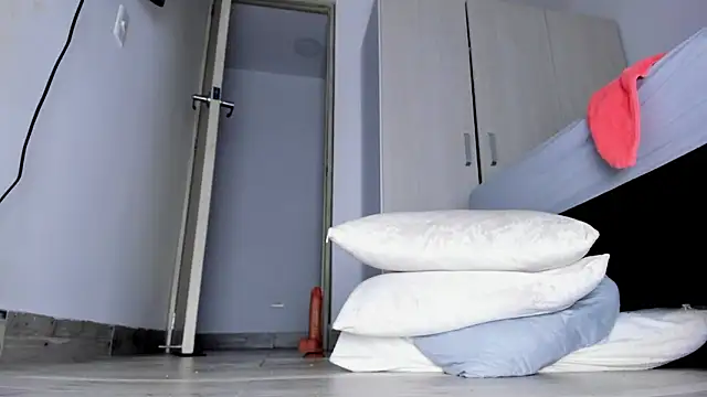 XXX chat uživo modela Skarleth69