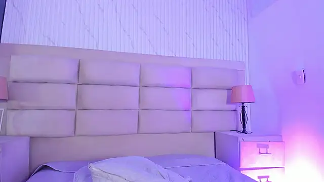 دردشة CarolineFyre الجنسية المباشرة