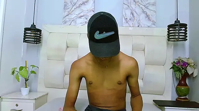 Santiago_Ortiz_ Webcam Show