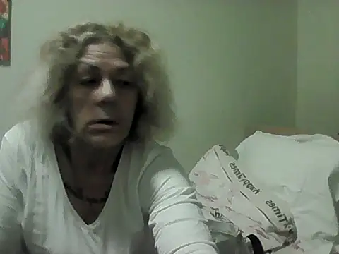 Latex_shantie: απευθείας συνομιλία ΧΧΧ