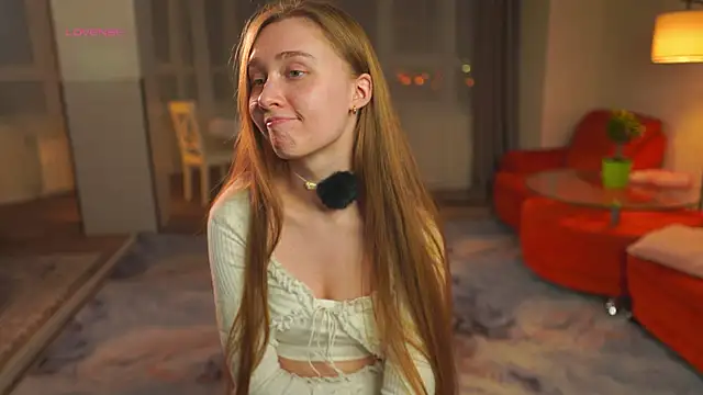 SharaNewbern Chat XXX in diretta