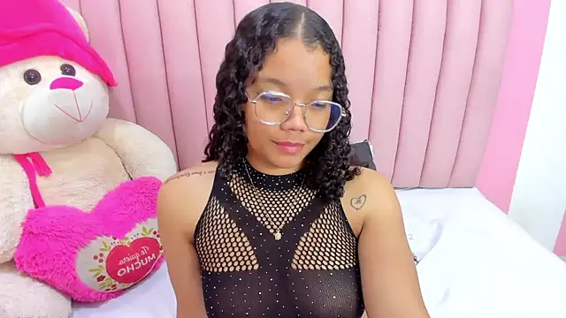 ISABELLA_020のライブXXXチャット