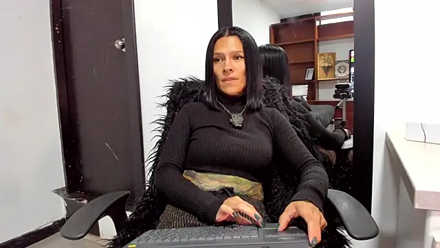 Amelie_BlakeのライブXXXチャット