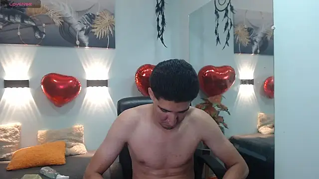 Show modela Roccoallegeri na web-kameri