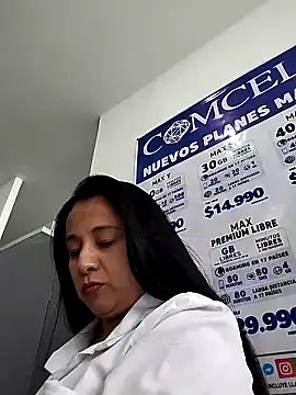 Luna--7のライブXXXチャット