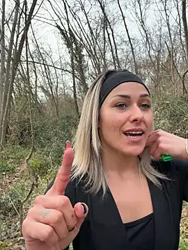 Sembang XXX Secara Langsung petrouchkaaa_