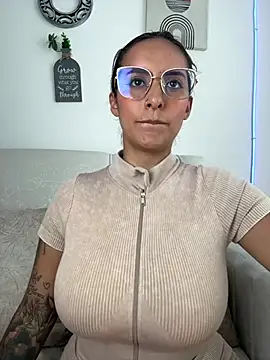 Seized_lustn Live XXX chat