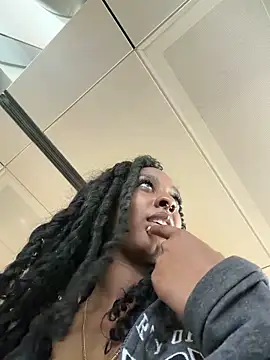 Your_Paris Chat XXX live