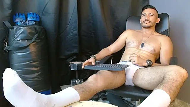 Reiko_85_ Adlı Modelin Canlı XXX Sohbeti