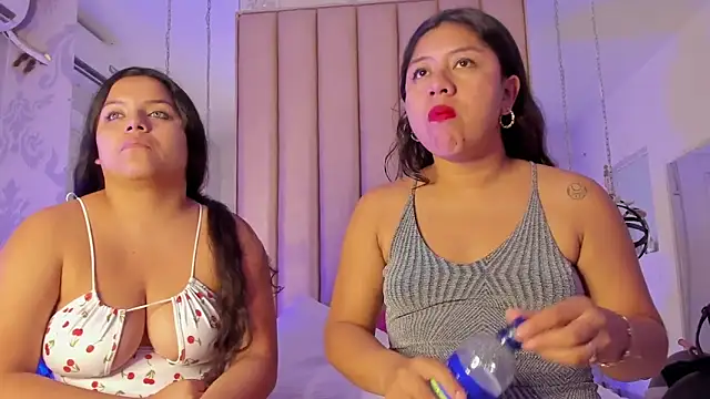 KonyBell's Live XXX Chat