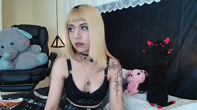 IvyBelle_'s Live XXX Chat