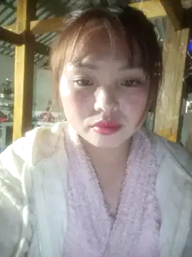 Chat +18 de Savi-cute ao vivo