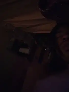 ThridLegTj: онлайн-секс-чат