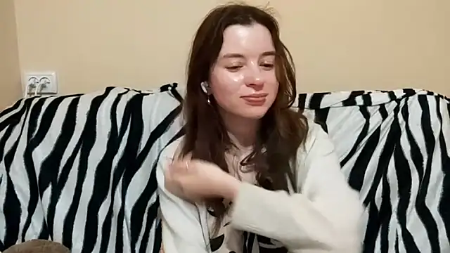 LanitaHemple Adlı Modelin Canlı XXX Sohbeti