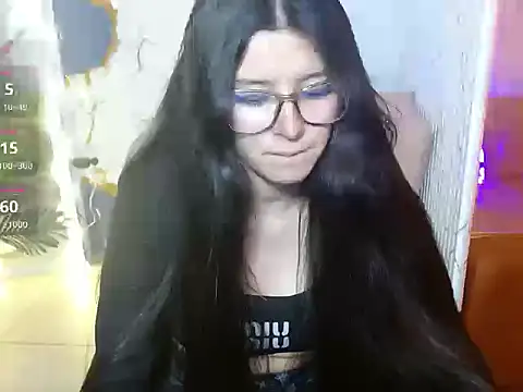 Emy_Tay's Webcam Show