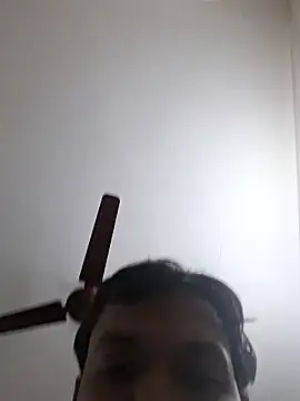 BlackBoy_Kolkata Adlı Modelin Canlı XXX Sohbeti