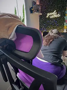 Chatroom XXX en direct de JennKenobi