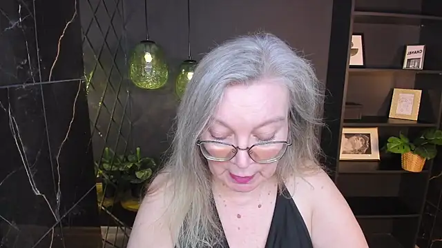 NataliMellown Live XXX chat