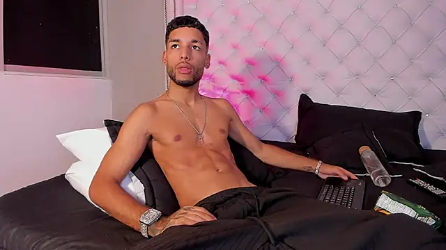 Thiagoferreti 라이브 XXX 채팅