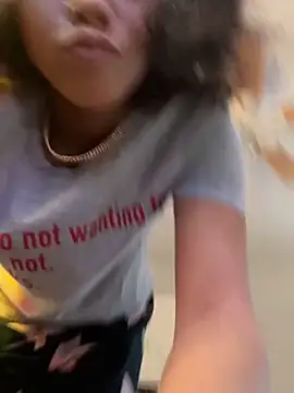 Tamiii420 라이브 XXX 채팅