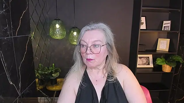 Chatroom XXX en direct de NataliMellow