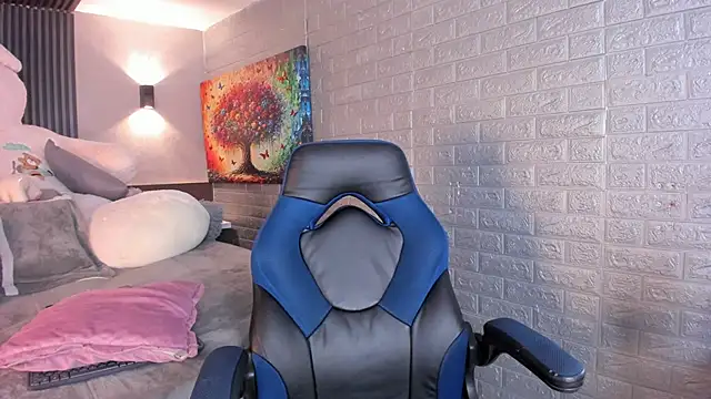 Magic_ivone's Live XXX Chat