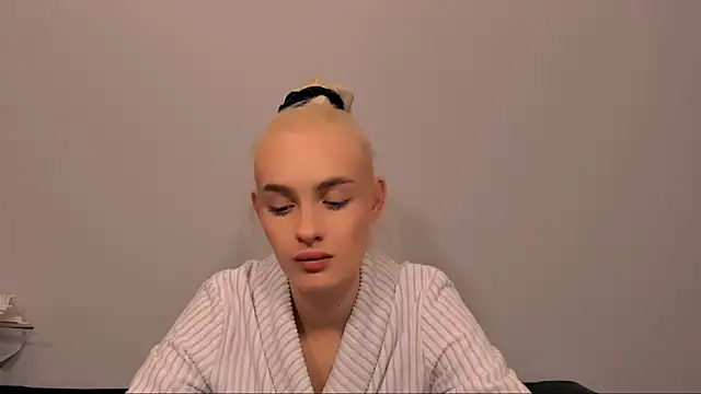 OliviaKisss' Live XXX Chat