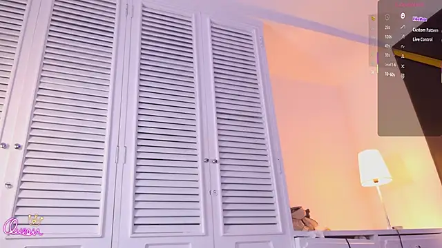 EmmaaCastro's Live XXX Chat