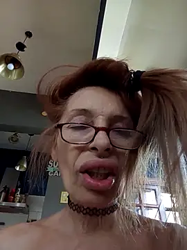 FrozenWaffle's Live XXX Chat