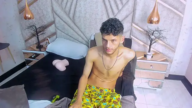 LuckySammer: απευθείας συνομιλία ΧΧΧ