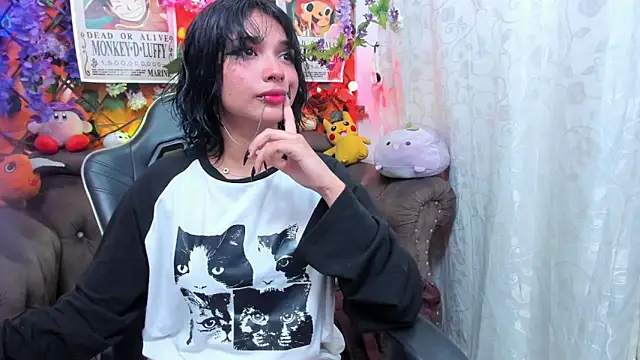 ravenn_20n Live XXX chat