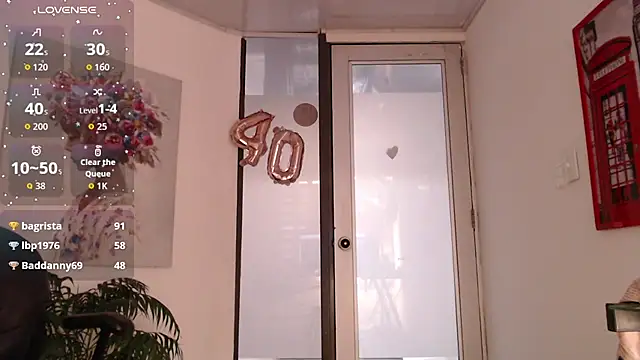 milfsecret69のライブXXXチャット