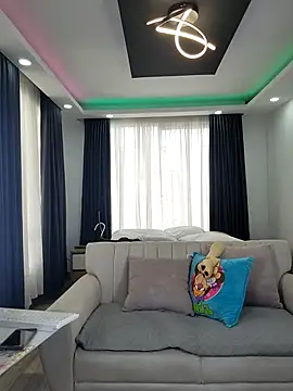 Chatroom XXX en direct de evasweett__