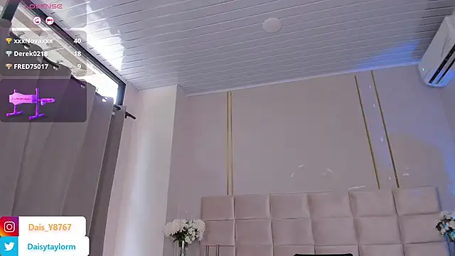 Вебкам-шоу DaisyTaylor__