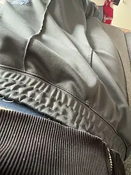 flo_vorhaut Chat XXX live