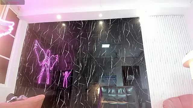 Nini_Beyker Live XXX Chat