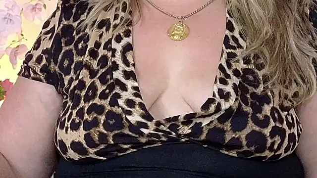 دردشة CurvyRosse_ الجنسية المباشرة