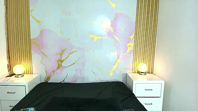 Chat +18 de AprillRoss ao vivo