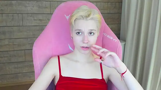 XXX chat uživo modela AgataGate