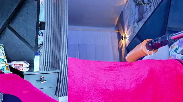 NathaxaLeans Chat XXX live