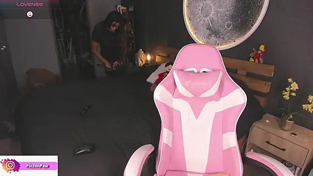 Chat XXX en directo de Sarajames