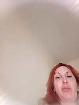 Chat +18 de MssAngela ao vivo