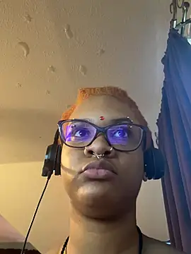 nickytheehawtie's Live XXX Chat